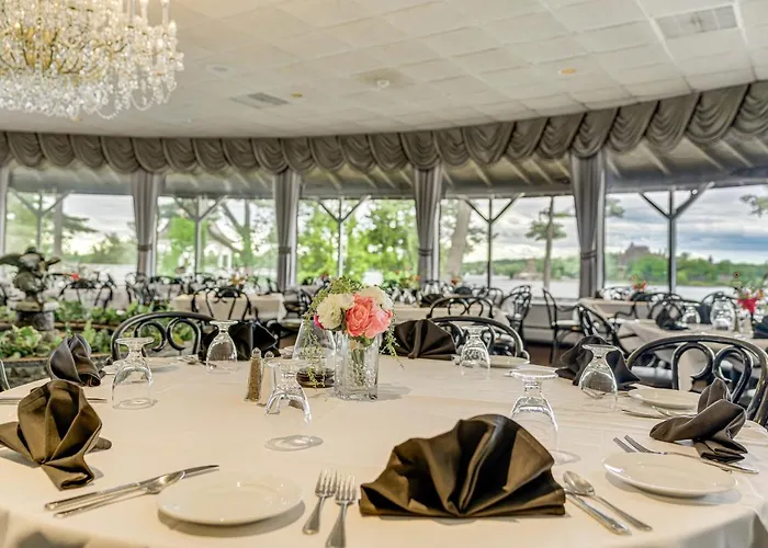 Bonnie Castle Resort & Marina